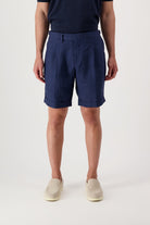 Bermuda Torres in Lino - autore - au Bermuda