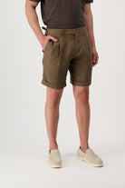 Bermuda Torres in Lino - autore - au Bermuda